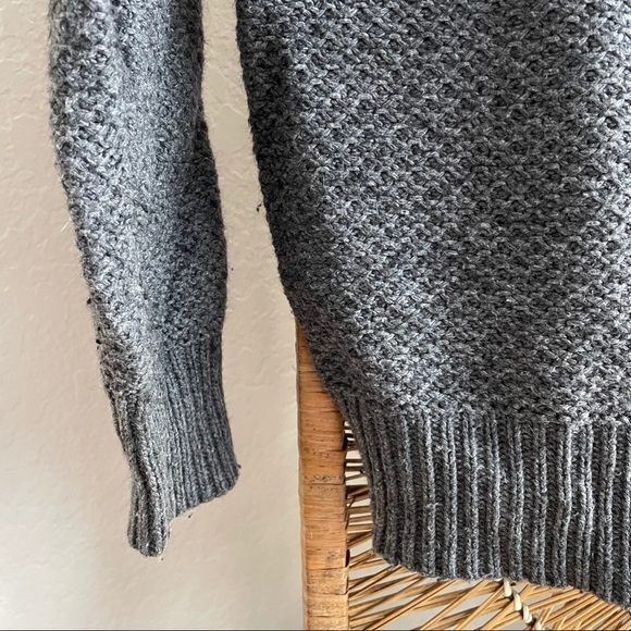 Knit grey sweater - Picture 6 of 6